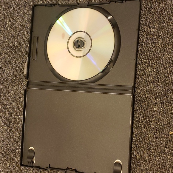 Multiple DVD's - Picture 6 of 7